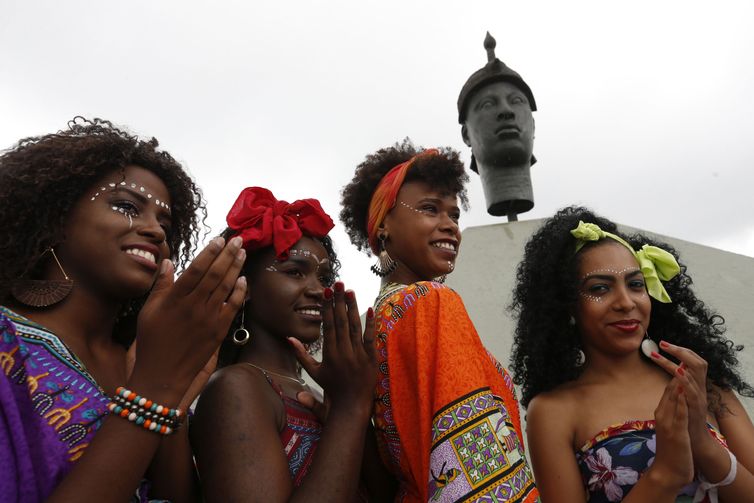 Câmara aprova Dia da Consciência Negra como feriado nacional