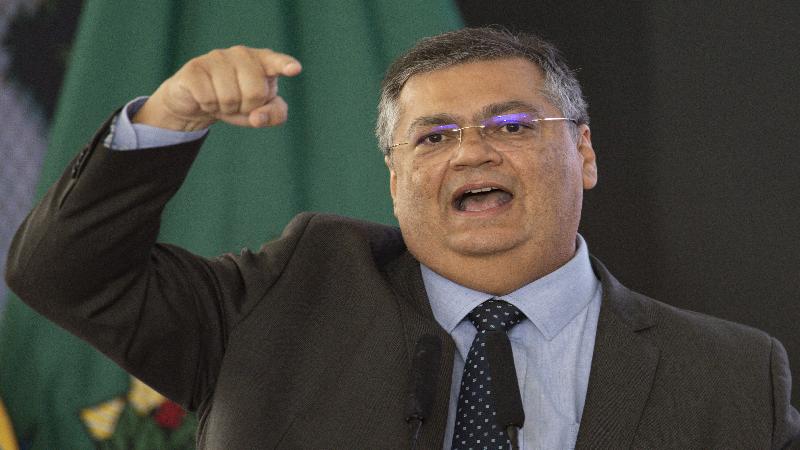 Dino diz que não há interferência do governo na Polícia Federal