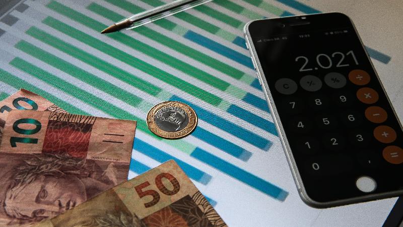 Mercado reduz para 3,81% previsão para inflação de 2024 