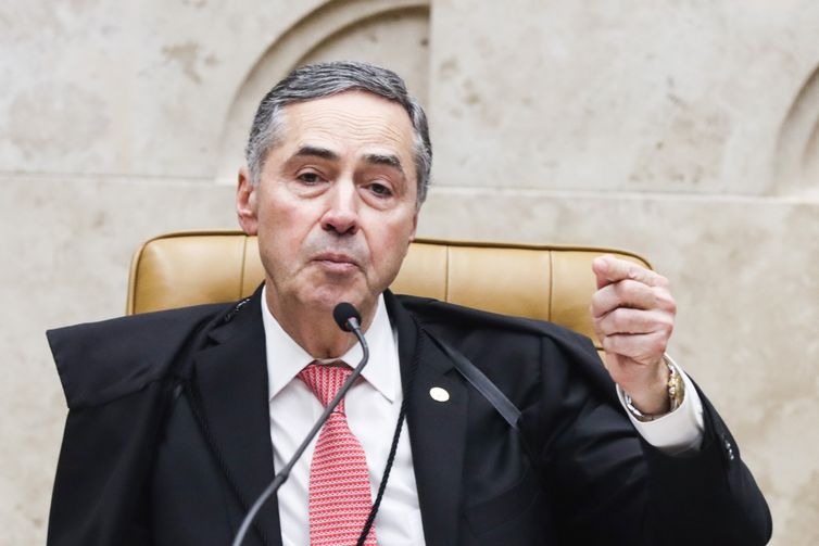 Barroso mantém Moraes à frente de inquérito sobre golpe de Estado