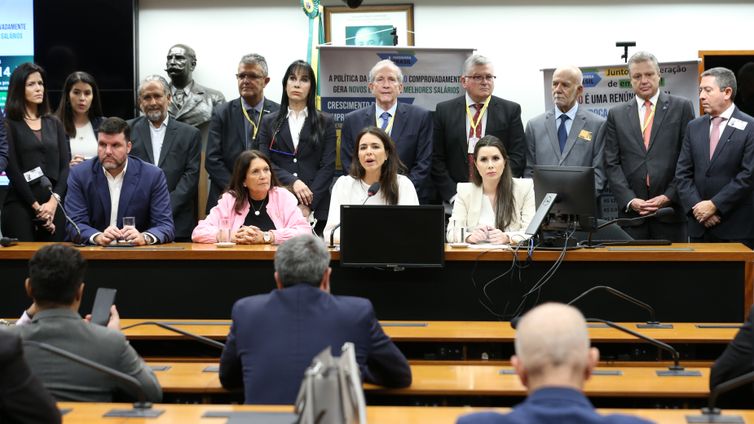 Empresários afetados por reoneração da folha cobram devolução de MP