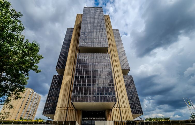 Mercado eleva para 1,68% projeção de expansão da economia em 2024