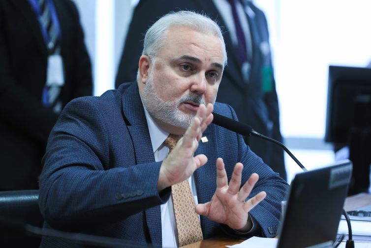 Petrobras quer dividir gestão da Braskem com novo sócio, diz Prates