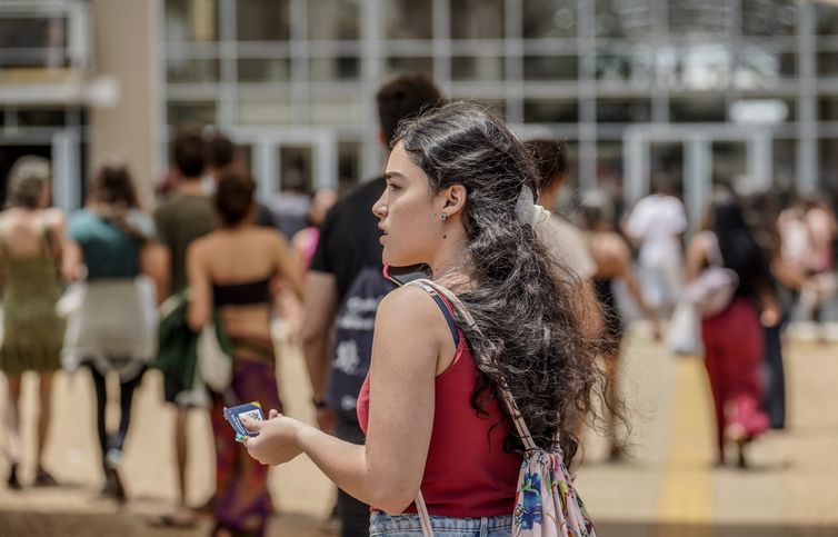 Prazo para pagar taxa do Concurso Nacional Unificado termina sexta