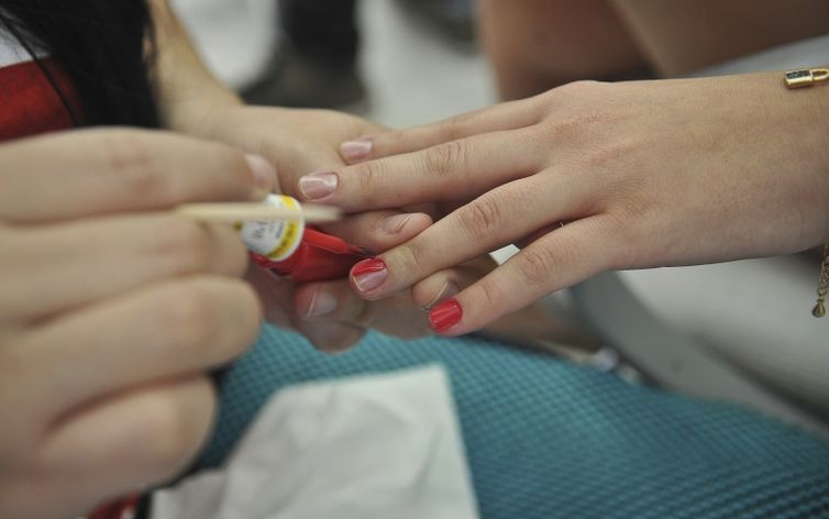 Setor de serviços avança 2,3% em 2023, revela o IBGE