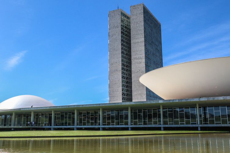 Marielle: deputados pedem vista e adiam análise sobre prisão de Brazão