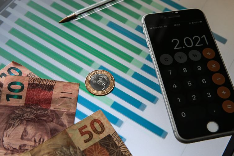 Mercado reduz para 3,76% previsão de inflação em 2024