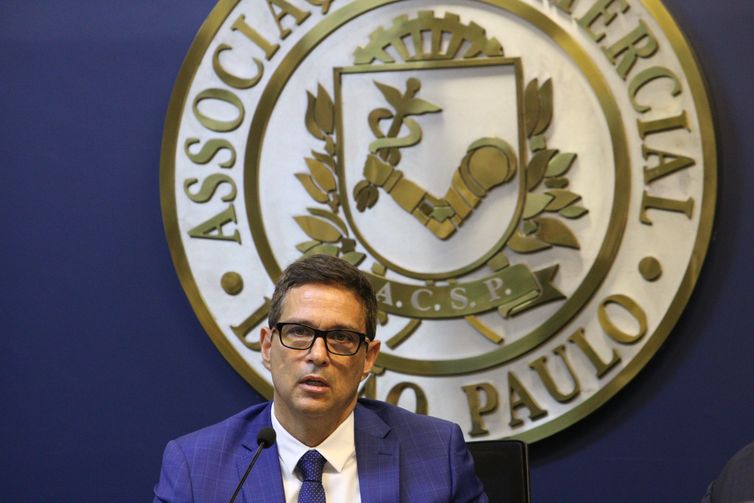 Presidente do Banco Central vê curva “benigna” de inflação