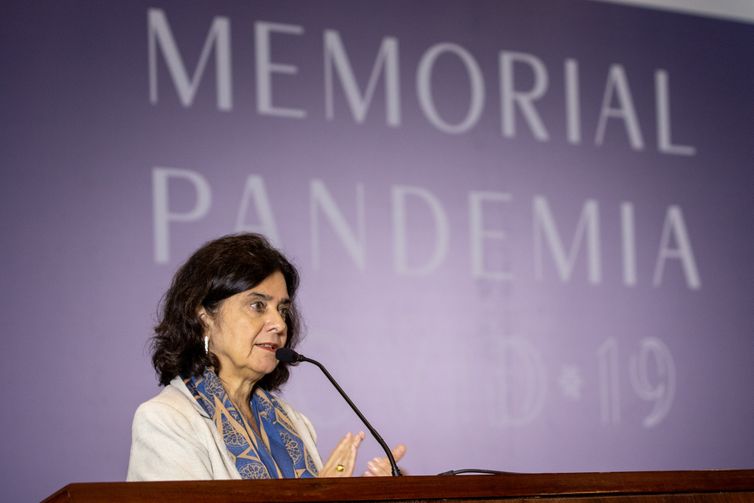 Saúde anuncia criação de memorial para vítimas da covid-19