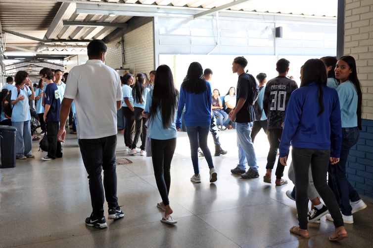 Pé-de-Meia: nascidos em março e abril recebem oitava parcela