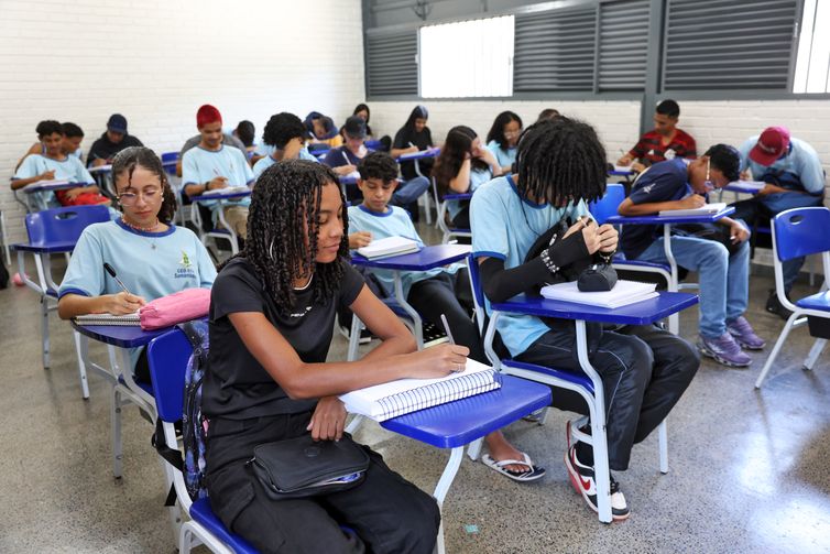 Pé-de-Meia: pagamento da 8ª parcela começa nesta segunda