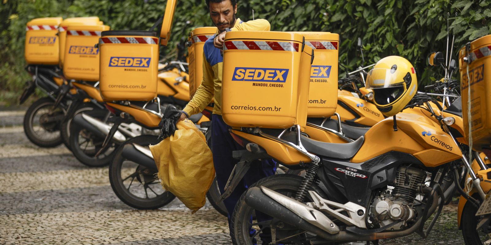 Correios: Plano de Demissão Voluntária tem adesão de 30% da meta